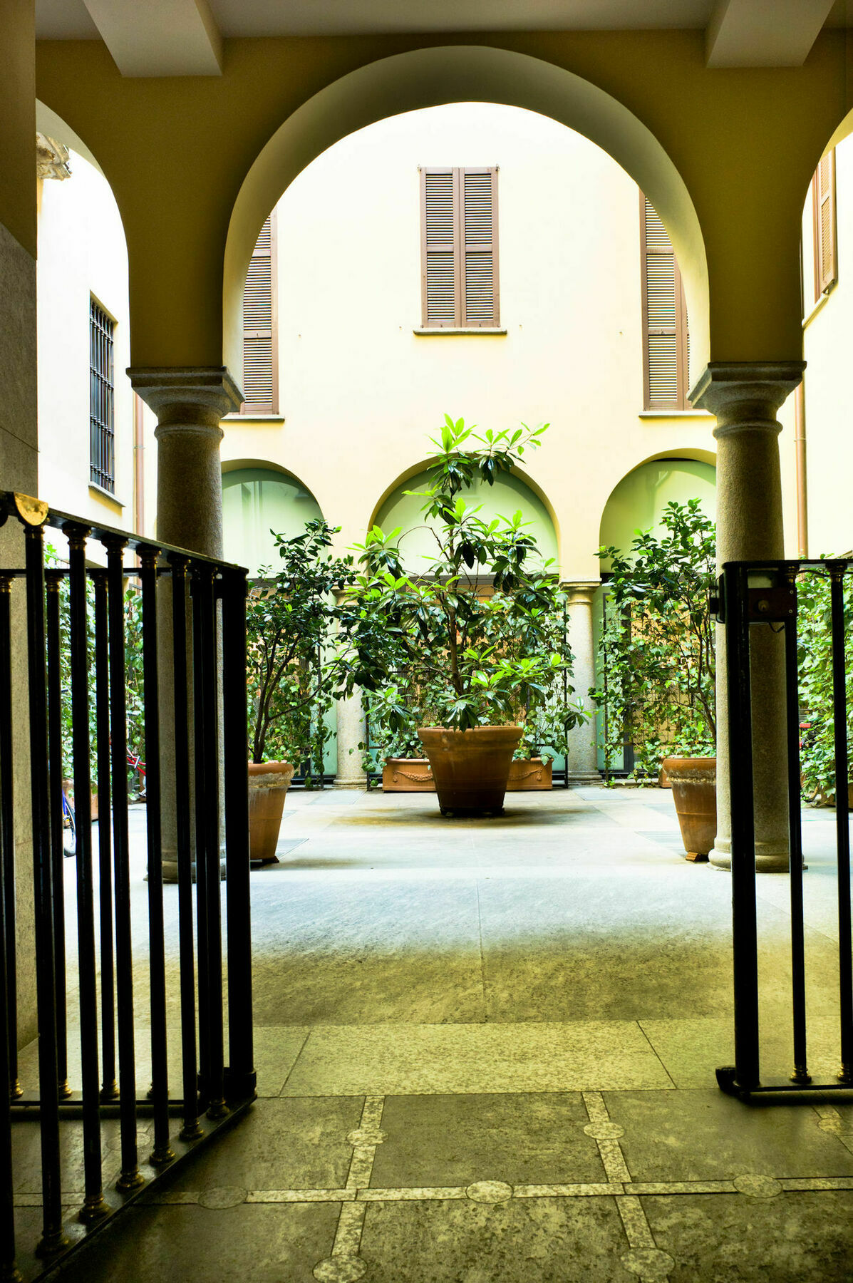 Brera Apartments In Duomo Милано Екстериор снимка